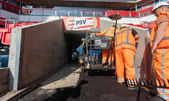 20190523 Asfalteren entree PSV stadion 023-026.jpg
